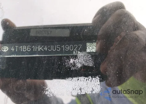 2018 Toyota Camry Xse z USA, uszkodzony, nr VIN 4T1B61HK4JU519027